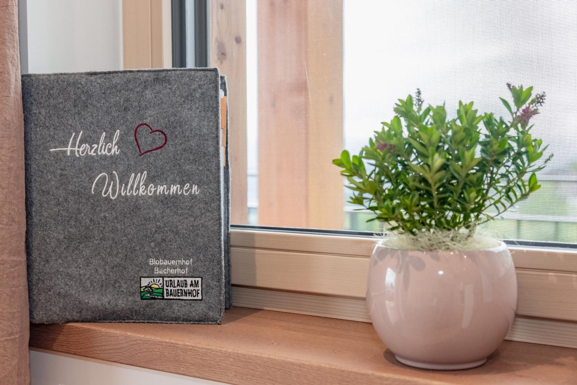 Bio- Und Vitalbauernhof Bacherhof Millstatt Extérieur photo
